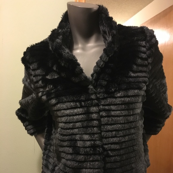 Express Faux Fur Coat - Picture 3 of 3